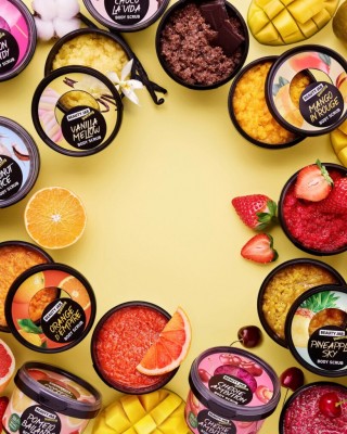 BEAUTY JAR Pomelo Bailando - Anti Cellulite Body Scrub 360gr