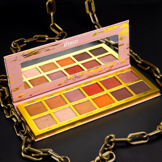 BPERFECT X Jac Jossa - Glow Goddess Palette 43.2gr BPERFECT X Jac Jossa - Glow Goddess Palette 43.2gr